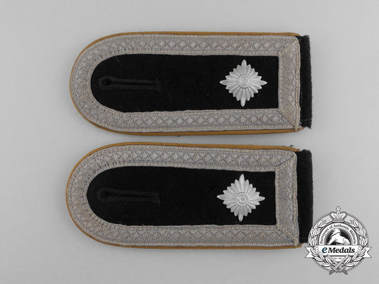 a_pair_of_waffen-_ss_cavalry_branch_staff_sergeant_rank_shoulder_boards_e_7589