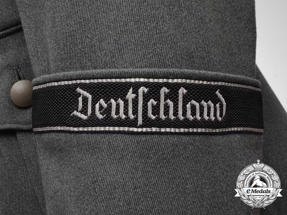 a_field_grey_waffen-_ss_sturmführer_medical_officer's_tunic_e_7675