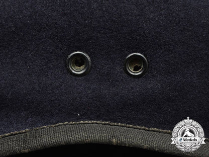 a_canadian_chief_petty_officer's_visor_cap_and_officer's_beret_e_7845