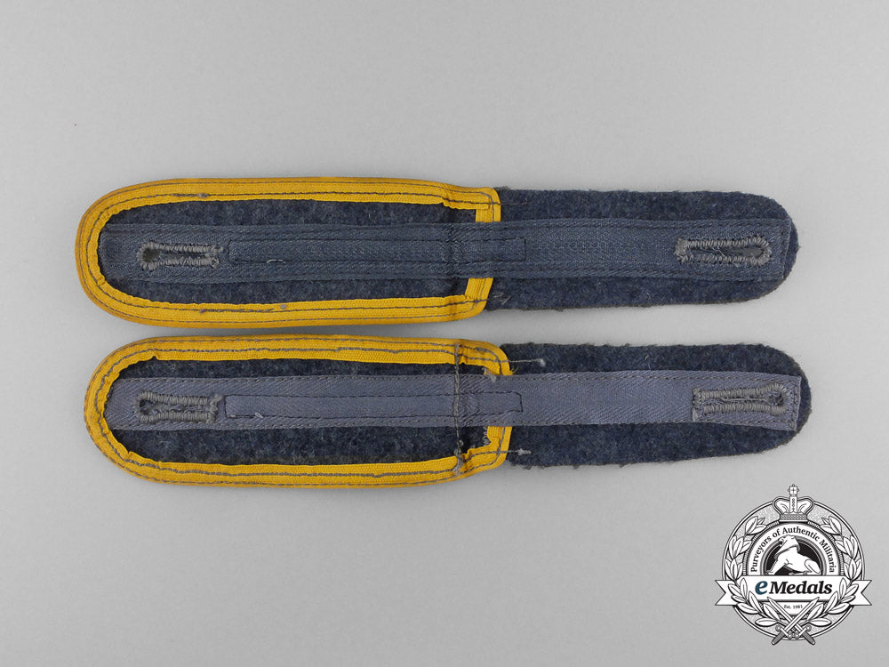 germany,_luftwaffe._a_set_of_very_rare_eastern_volunteers_flight_junior_officer's_shoulder_boards_e_7874_2_1