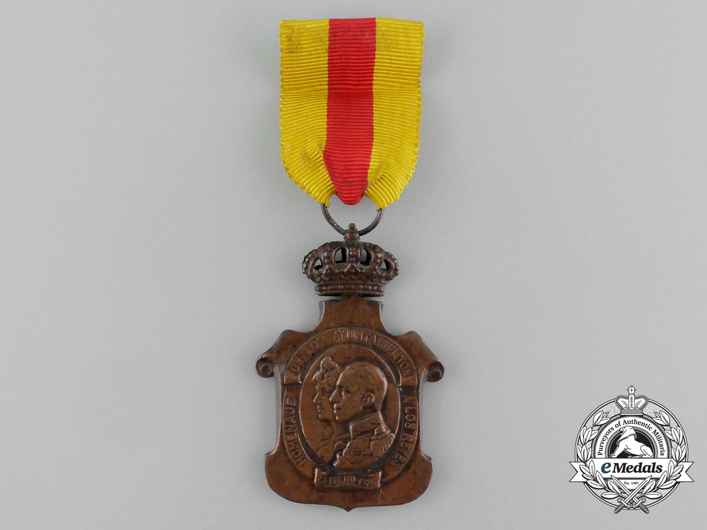 a1925_homage_to_the_spanish_royal_family_medal_e_7916