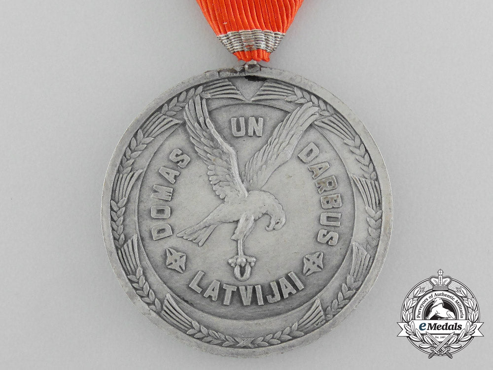 a_latvian_cross_of_recognition;_silver_grade_medal_e_7923