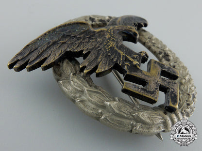an_early_luftwaffe_observer’s_badge_by_juncker,_berlin_e_807