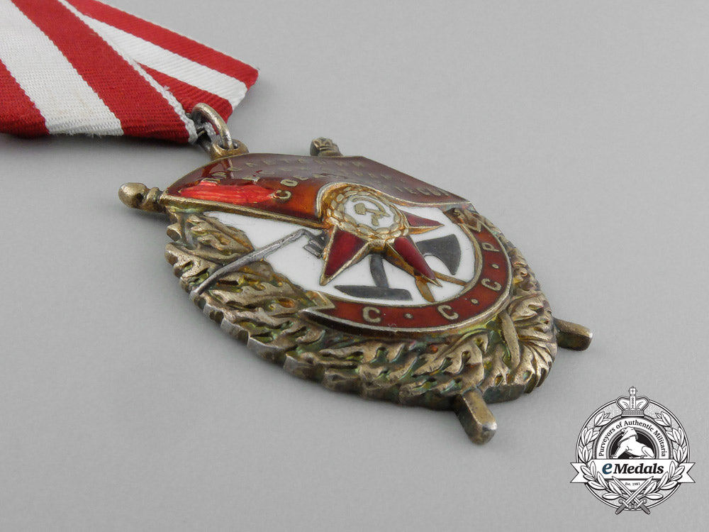 russia,_soviet_union._an_order_of_the_red_banner,_type_iii_e_815_1
