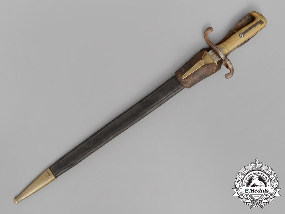 a_franco-_prussian_war_saxon_enlisted_man's_belt_with_buckle_and_m1871_bayonet_e_8207_1