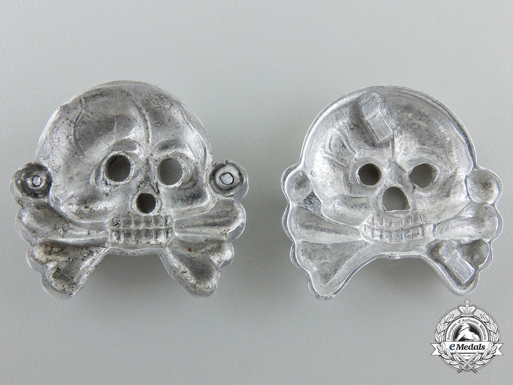 a_set_of_panzer_collar_tab_skulls_e_850