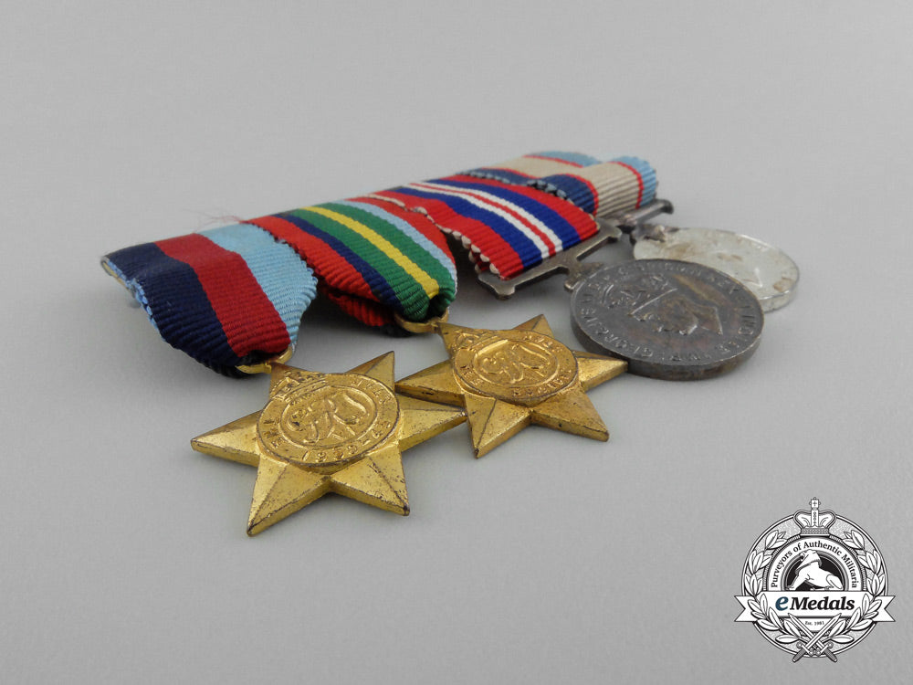 australia._a_second_war_group_to_r.g._garland,_fullsize_and_miniature_e_875_1