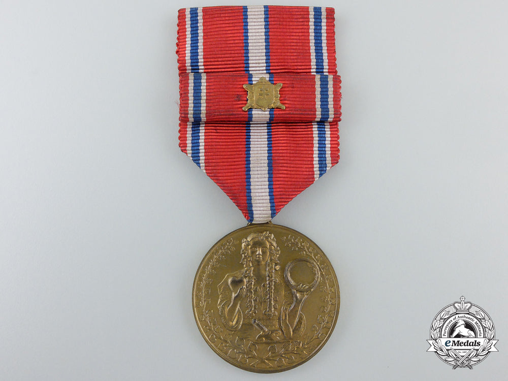 a_slovakian_commemorative_medal_for_loyalty_and_defence_capacity1918-1938_e_878
