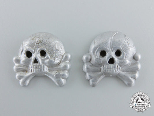 two_german_panzer_insignia_skulls_e_927