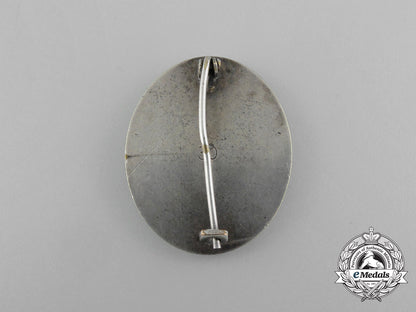 an_early_silver_grade_wound_badge_by_the_official_mint_of_vienna_e_981_1