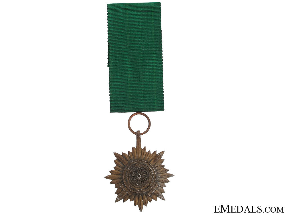 eastern_people_bravery_decoration2_nd_class_eastern_people_b_51ba12300455e