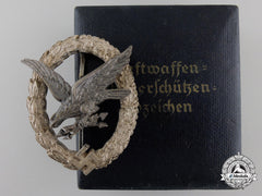 A Mint Luftwaffe Air Gunner's & F/E Badge By Juncker With Case