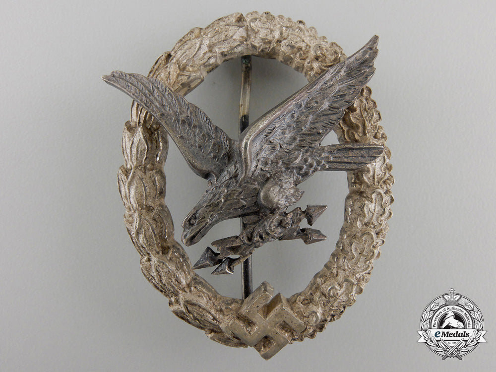 a_mint_luftwaffe_air_gunner's&_f/_e_badge_by_juncker_with_case_em11d
