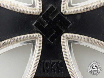 a_knights_cross_of_the_iron_cross1939_by_steinhauer&_luck_em15f