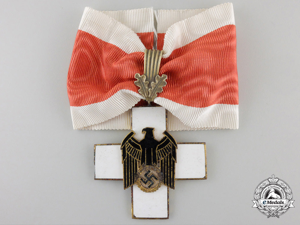 a_german_social_welfare_decoration;_first_class_cross_em18a