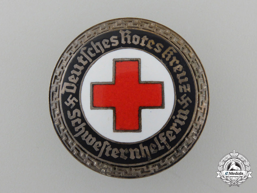 a_german_red_cross_senior_helper's_badge_em23a