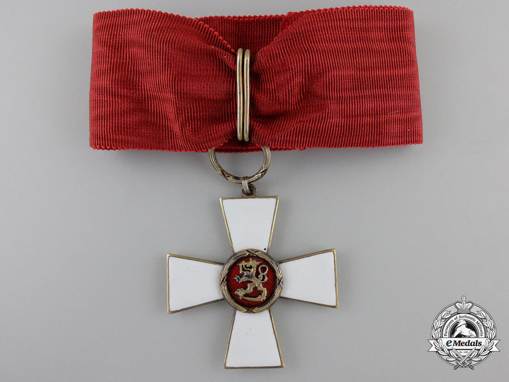 finland,_republic._an_order_of_the_lion,_commander's_badge,_c.1945_em53a_1_1