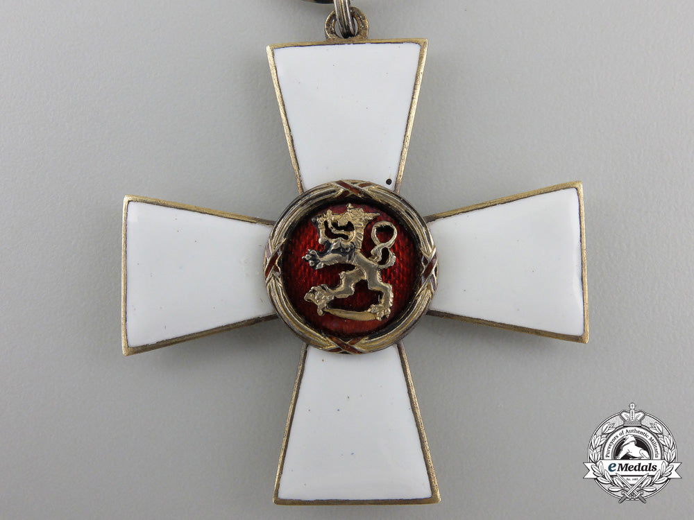 finland,_republic._an_order_of_the_lion,_commander's_badge,_c.1945_em53b_1_1