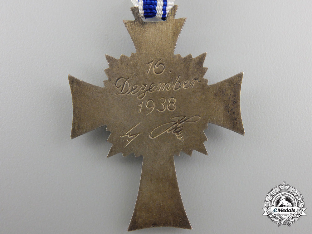 a_german_mother's_cross;_silver_grade_em60c