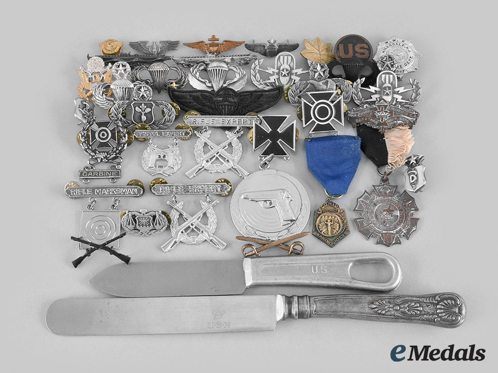 united_states._a_lot_of_thirty-_six_air_force,_army,_navy,_marine_corps,_fire,_masonic_items__emd0229_m20_01762_1
