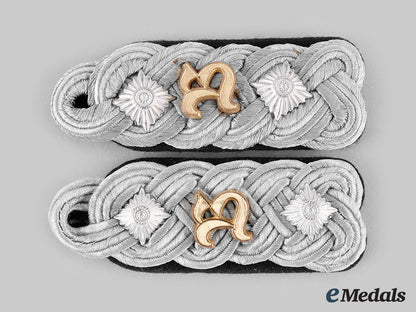 germany,_heer._a_set_of_observation_battalion_engineer_major_shoulder_boards__emd0639_m20_01724_2