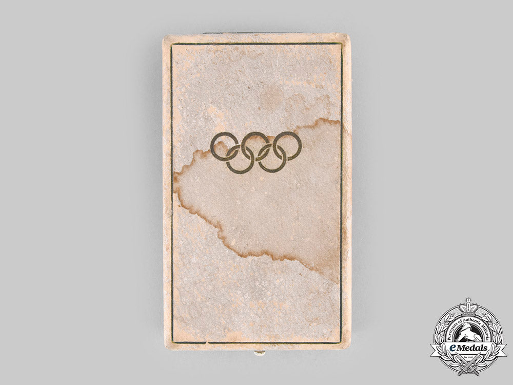 germany,_third_reich._a1936_berlin_summer_olympic_games_medal,_with_case__emd1166_c20_01656