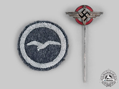 germany,_dlv._a_lot_of_german_air_sports_association_insignia_and_documents_to_karl_möbes__emd1283_c20_01638_1_1_1_1