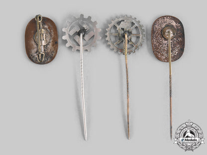 germany,_third_reich._a_lot_of_labour_organization_pins&_badges__emd1602_m20_01907_1