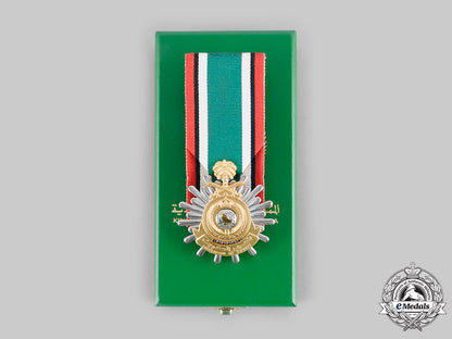 saudi_arabia,_kingdom._a_medal_for_the_liberation_of_kuwait1991__emd1873_c20_01771