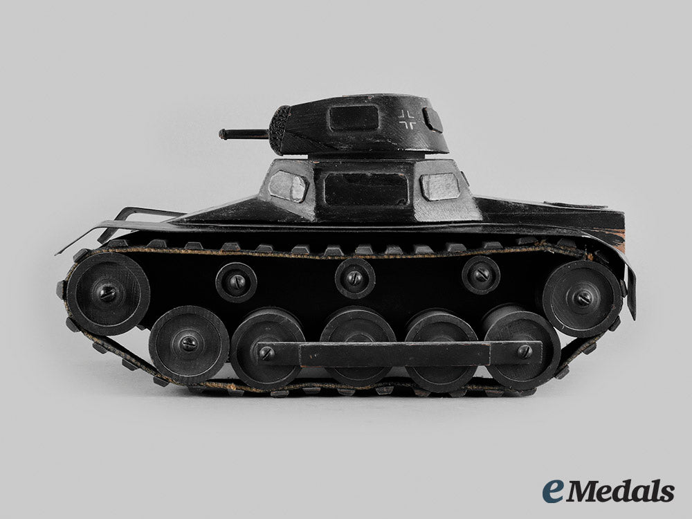 germany,_heer._a_royal_canadian_army_identification_model_panzer_i,_c.1942__emd2026_m20_01830_1
