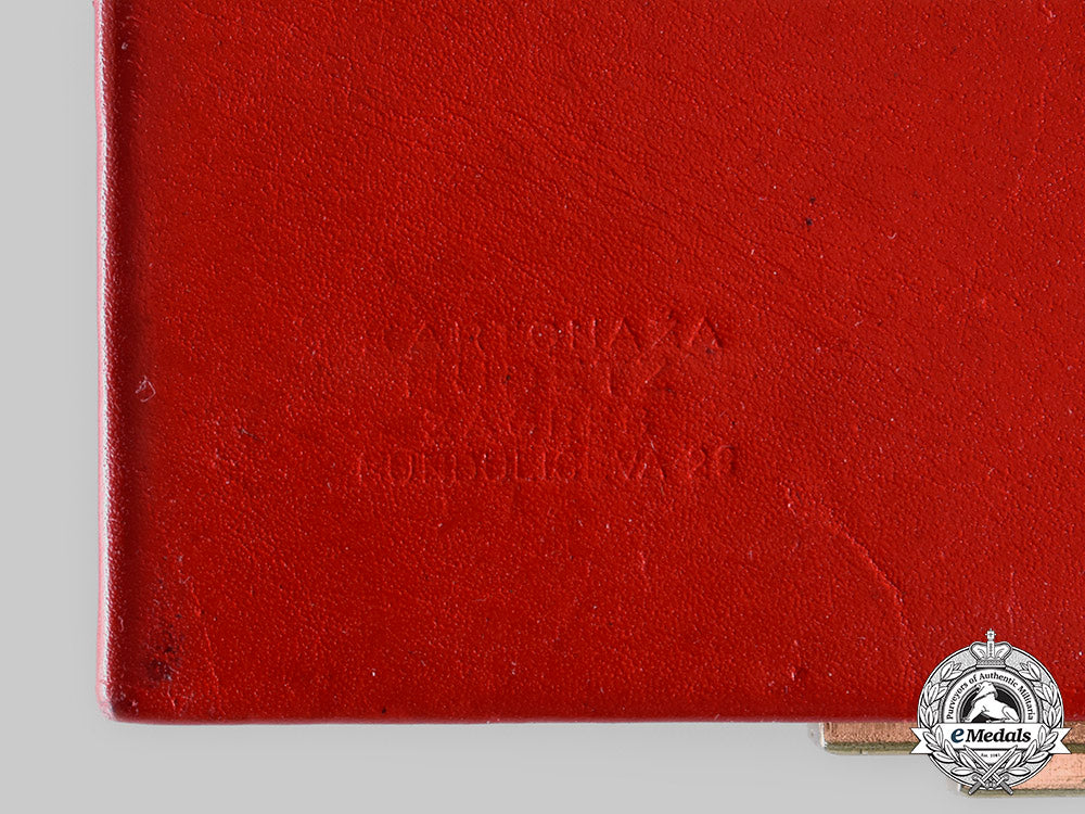 yugoslavia,_socialist_federal_republic._an_order_of_the_yugoslav_star,_iii_class__emd3917_c20_02137_c20_02153_1