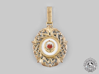 yugoslavia,_socialist_federal_republic._an_order_of_the_yugoslav_star,_iii_class__emd3936_c20_02130_c20_02145_1