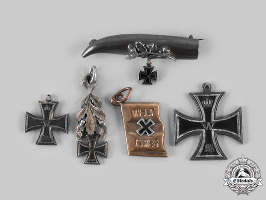 germany,_imperial._a_lot_of1914_iron_cross_miniature_badges__emd4020_c20_02278_1