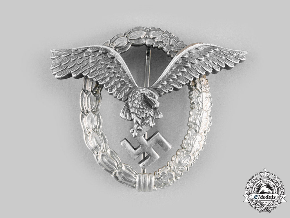 germany,_luftwaffe._a_pilot’s_badge,_by_berg&_nolte__emd4263_c20_02385_1_1_1_1_1_1