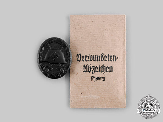 germany,_wehrmacht._a_wound_badge,_black_grade,_by_heinrich_wander__emd4352_c20_02409_1