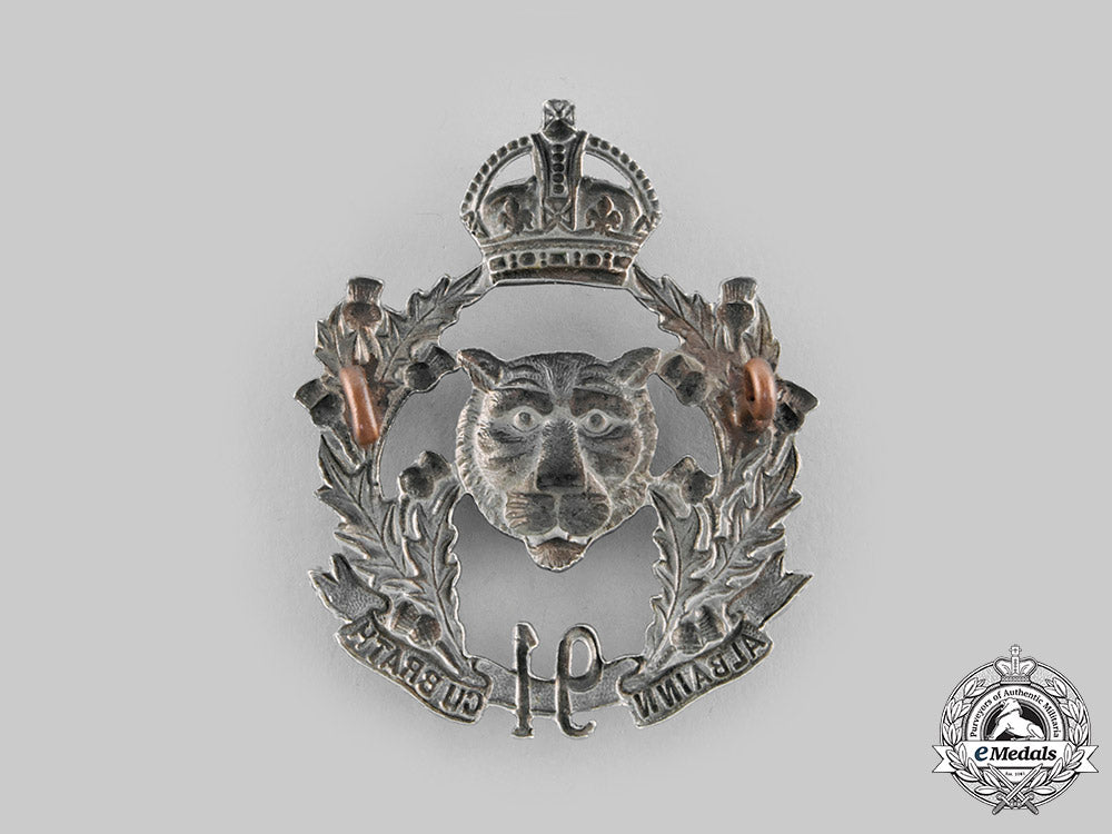 canada,_dominion._a_pre-_first_war91_st_regiment_canadian_highlanders_cap_badge__emd5974_c20_02199_1