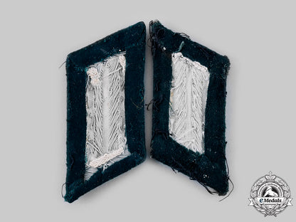 germany,_heer._a_pair_of_infantry_officer_collar_tabs__emd7800