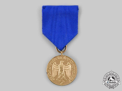 germany,_wehrmacht._a_lot_of_military_insignia__emd7808