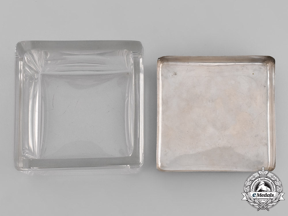 germany,_luftwaffe._a_silver&_glass_box_given_to_flight_instructor_ludwig_weber_by_his_graduating_student_hermann_göring_in1915_emd_0636_2__1