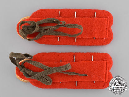 germany,_gdr._a_set_of_east_german_colonel_general_shoulder_boards_and_collar_tabs_emd_1409