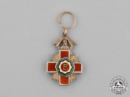 estonia,_republic._a_miniature_red_cross_decoration_emd_1697