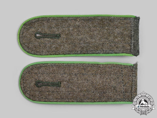 germany,_heer._a_set_of_panzergrenadier_enlisted_personnel_shoulder_straps_emd_248