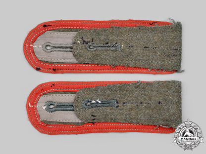 germany,_heer._a_set_of_flak/_artillery_enlisted_personnel_shoulder_straps_emd_262