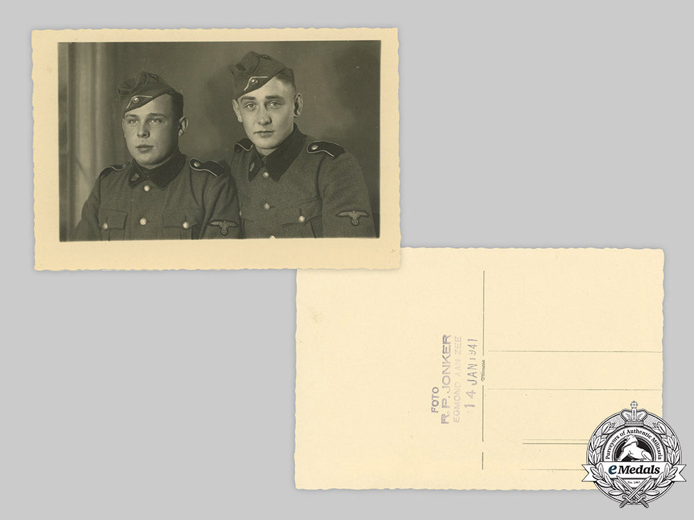 germany,_ss._a3_rd_ss_panzer_division_totenkopf_studio_portrait_emd_284_1