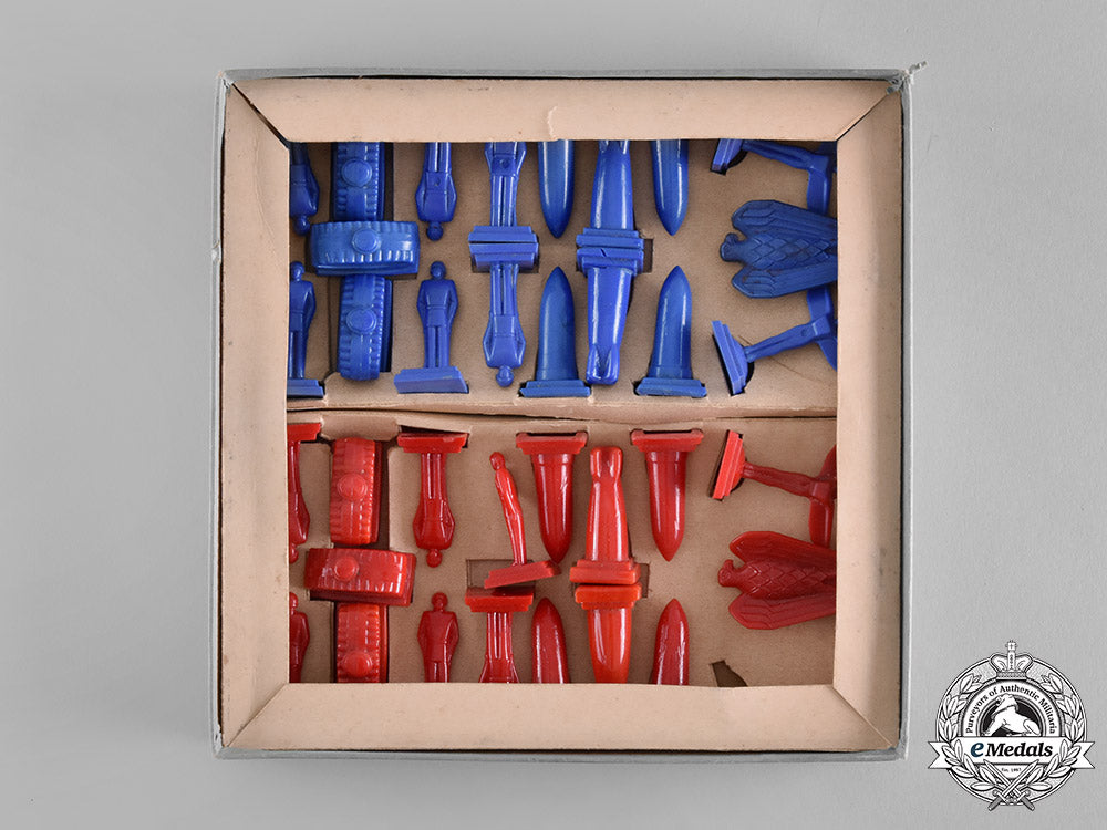germany,_nsdap._a_game_of_battle-_chess(_tak_tik),_with_game_board,_figurines,_and_instructions_emd_4593_2__m20_0311_1