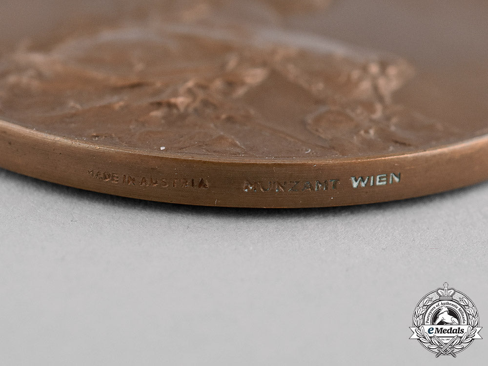 austria,_imperial._two_holy_roman_empire_table_medals,_c.1890_emd_7692