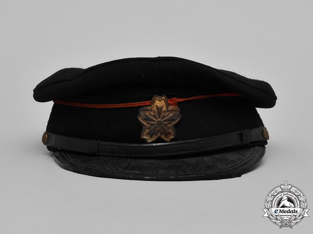 japan,_empire._an_imperial_police_visor,_c.1941_emd_9020_2_