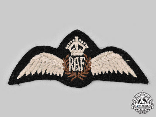 united_kingdom._a_second_war_royal_air_force(_raf)_pilot_badge_emdls_00_1