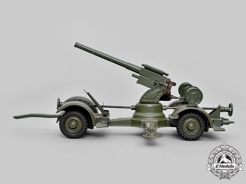 germany,_wehrmacht._an8.8_cm_flak36_scale_model,_by_hausser-_elastolin_emdls_03_1