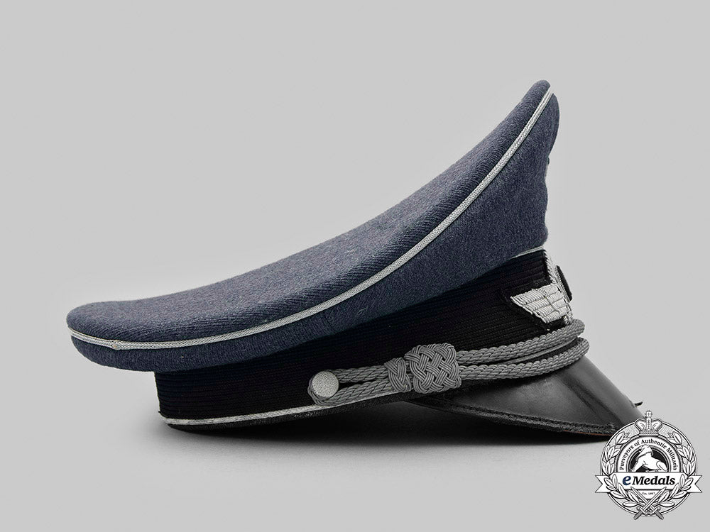 germany,_luftwaffe._an_officer’s_visor_cap_emdls_69_1